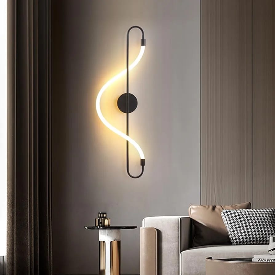 IMG-20251125-WA0365 Applique murale GEIA BK – Image 1